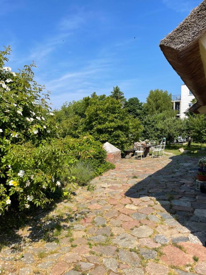 Oaza Pod Strzecha Klimatyczny Dom Z 3 Sypialniami Na Wylacznosc Z Kominkiem I Duzym Ogrodem Устроне-Морске Экстерьер фото